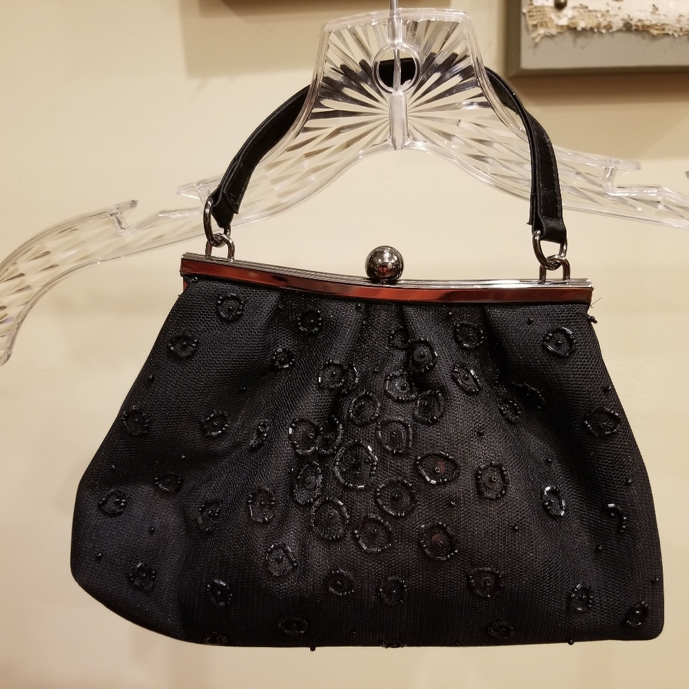 Elegant Black Beaded Clutch